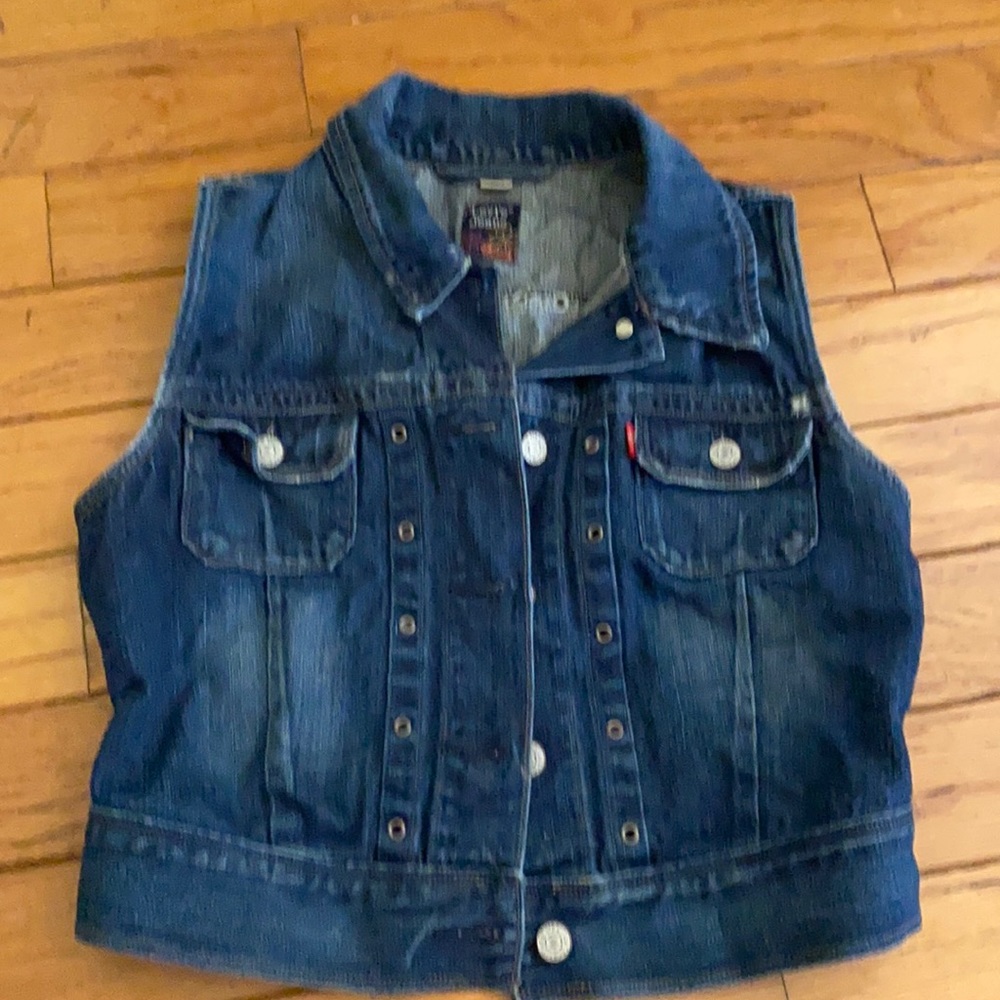 Levi’s vest